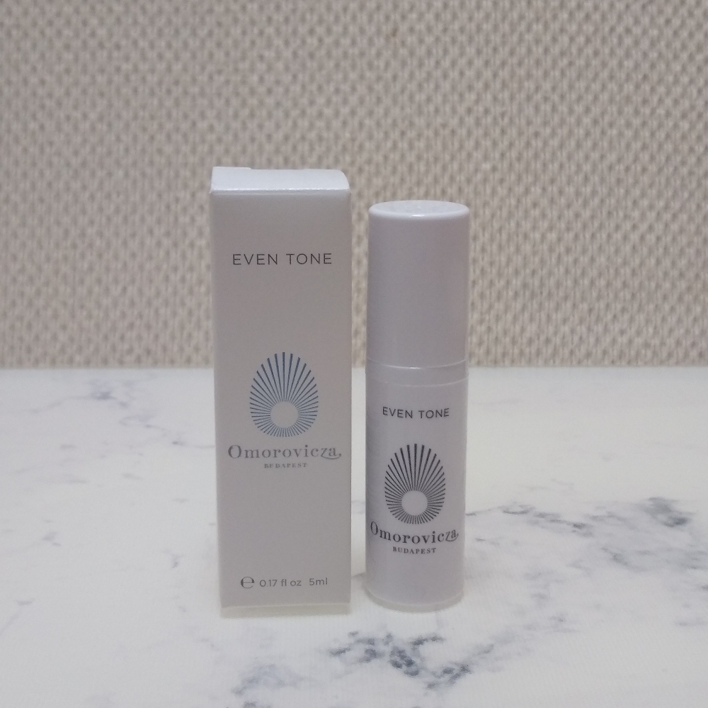 Omorovicza Even Tone Daily Serum Mini Travel Size .17 oz